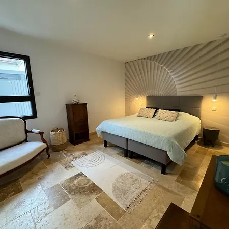 Les Hutins Apartamento *